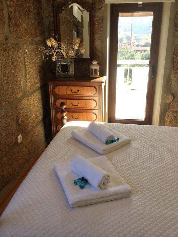 Hostal Bernardes House Castelo de Paiva Exterior foto